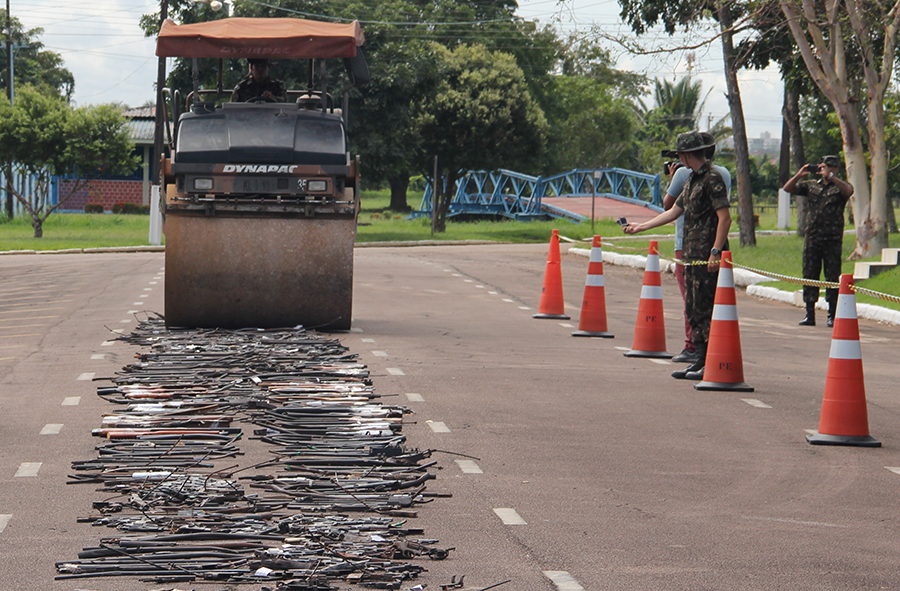 ARMAS PROVENIENTES DE PROCESSOS JUDICIAIS SÃO DESTRUÍDAS PELO EXÉRCITO - News Rondônia