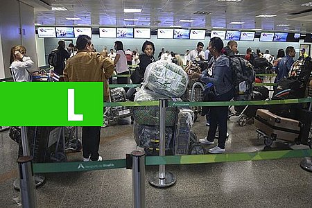 MÉDICOS CUBANOS DEIXAM O PAÍS PELO AEROPORTO DE BRASÍLIA - News Rondônia