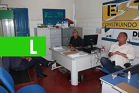DEPUTADO ADELINO FOLLADOR DISCUTE DEMANDAS COM RESIDENTE DO DER EM ARIQUEMES - News Rondônia