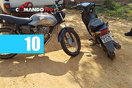 MORADOR ENCONTRA DUAS MOTOCICLETAS ROUBADAS ESCONDIDAS NO MEIO DO MATO, EM JI-PARANÁ - News Rondônia