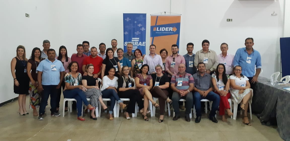 EMPREENDEDORISMO COMO SOLUÇÃO PARA CRISE NA ECONOMIA É APRESENTADO EM ENCONTRO DE LÍDERES - News Rondônia