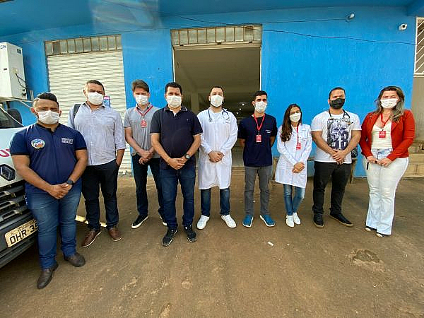 Prefeitura de Candeias do Jamari contrata empresa para suprir falta de médicos - News Rondônia