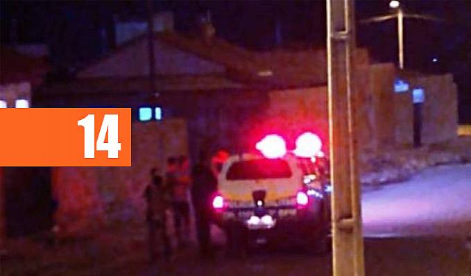 Homem desfere tapa na cara de outro, que reage a facadas; vítima foi levada para hospital com vísceras expostas - News Rondônia