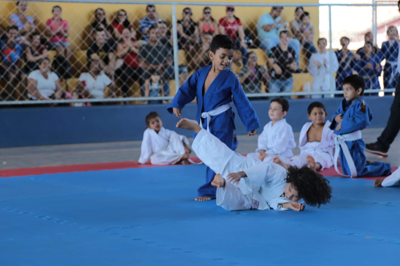 SEMES PROMOVE II FESTIVAL DE JUDÔ DA CRIANÇA NO GINÁSIO DUDU - News Rondônia