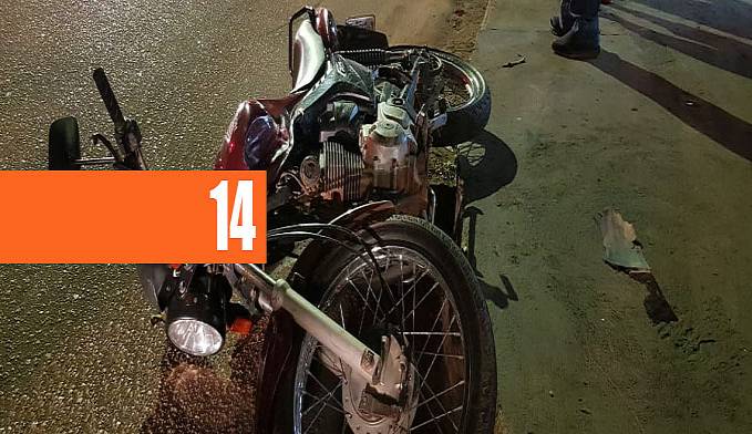 MAIS UM: COLISÃO FRONTAL ENTRE CARRO E MOTO DEIXA MOTOCICLISTA COM VÁRIAS LESÕES - News Rondônia
