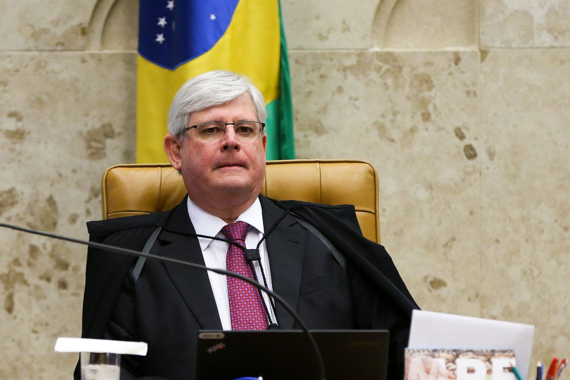 EX-PROCURADOR-GERAL DA REPÚBLICA RODRIGO JANOT DIZ QUE FOI ARMADO AO STF PARA MATAR GILMAR MENDES - News Rondônia