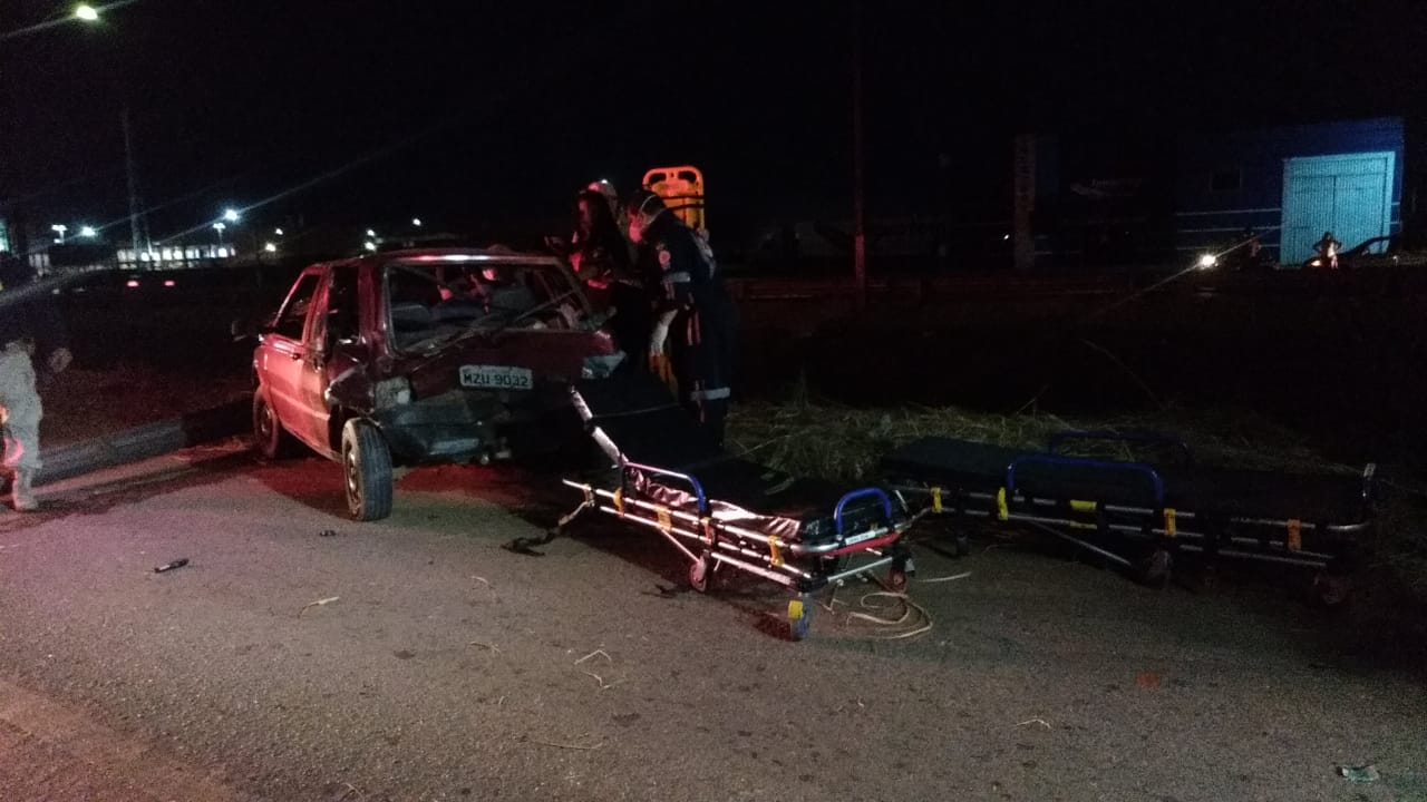 NA TRASEIRA: Colisão entre carros deixa casal gravemente ferido na BR-364 em Porto Velho - News Rondônia