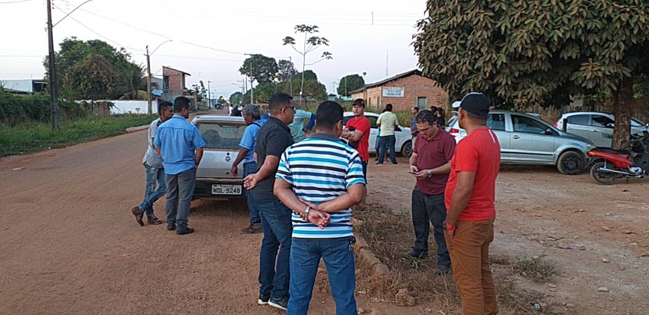 MOTORISTAS E COBRADORES DE CANDEIAS DO JAMARI ENTRAM EM GREVE - News Rondônia