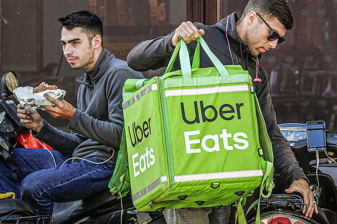 Uber Eats anuncia fim de entregas de restaurantes: Medida é desaprovada por rondonienses - News Rondônia