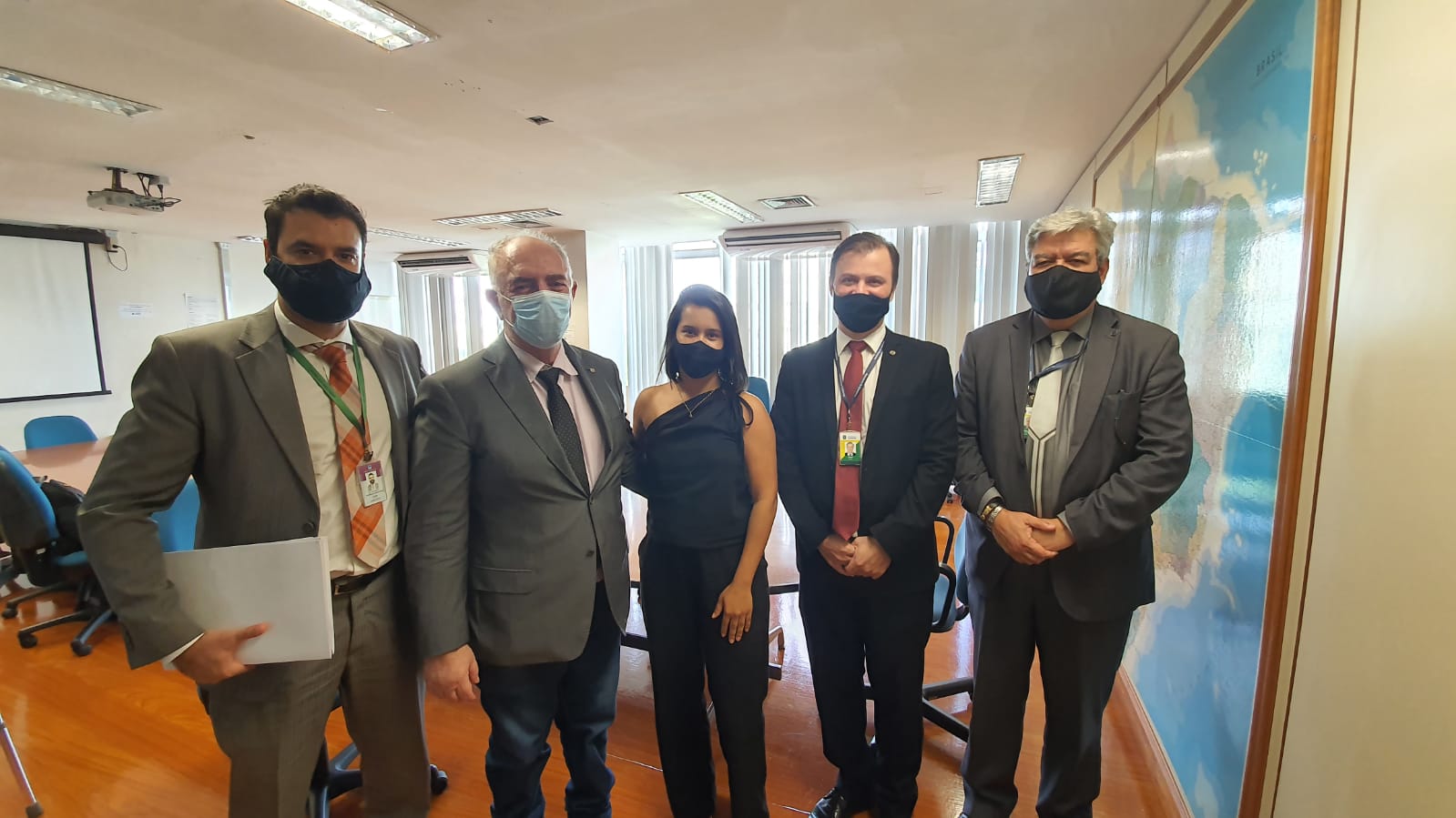 Nazif participa de reunião com o novo presidente da CEEXT e comemora avanços para aposentados e pensionistas e para 327 professores injustiçados - News Rondônia