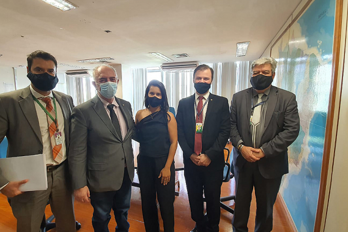 Nazif participa de reunião com o novo presidente da CEEXT e comemora avanços para aposentados e pensionistas e para 327 professores injustiçados - News Rondônia