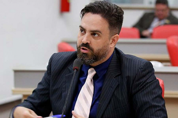 Deputado federal Léo Moraes critica Câmara por deixar PEC do Fim do foro privilegiado parado - News Rondônia