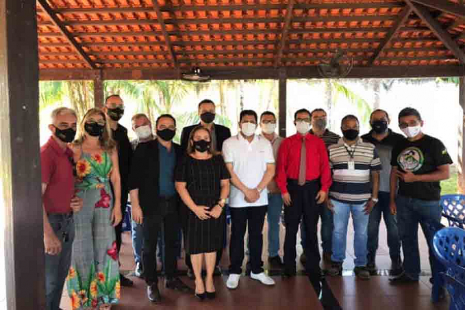Conselhos de classe profissional agradecem a Deputado Jair Montes pela PEC Nº18 - News Rondônia