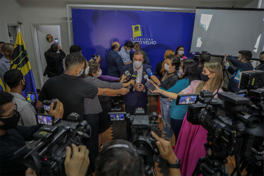 COLETIVA - Hildon Chaves apresenta balanço das ações realizadas em 2021 - News Rondônia
