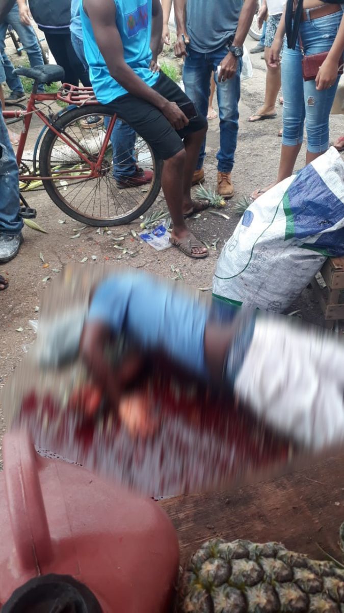 ATUALIZADA: Feirante é morto com vários tiros no local de trabalho e suspeitos presos - News Rondônia