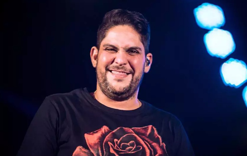 NOVO AMOR: JORGE, DA DUPLA COM MATEUS, ESTÁ NAMORANDO EX-AMIGA DA EX-MULHER - News Rondônia