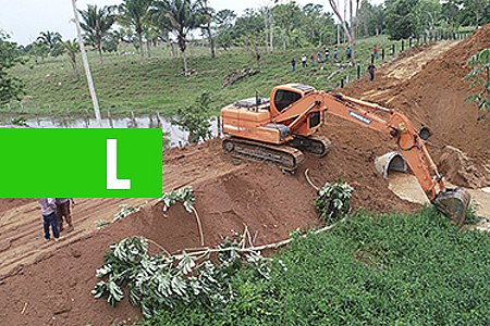 PREFEITURA BENEFICIA DEZENAS DE FAMÍLIAS COM ABERTURA DE TRAVESSÃO EM CACOAL - News Rondônia
