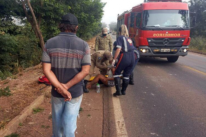 Carro capota e deixa 6 feridos na BR-364; um bebê entre as vítimas - News Rondônia