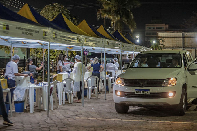 10ª edição do drive-thru vacina público acima de 19 anos em Porto Velho - News Rondônia