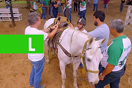 LUCIANO HUCK LEVA MENINO CEGO DE MT QUE FAZ EQUITAÇÃO PARA CONHECER O MAR - News Rondônia