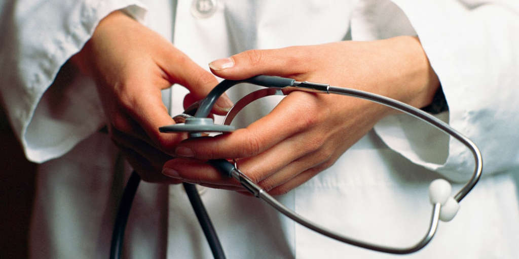 COM MUDANÇAS NO MAIS MÉDICOS, SECRETARIA DE SAÚDE DE CANDEIAS REMANEJA PROFISSIONAIS PARA GARANTIR ATENDIMENTOS - News Rondônia