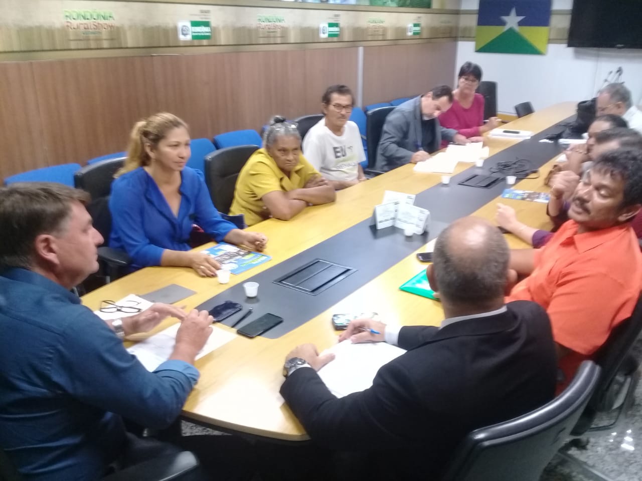 CHACAREIROS DO JARDIM SANTANA PASSAM A TER CANAL EXCLUSIVO COM EMATER, SEPAT E SEAGRI NO GOVERNO - News Rondônia