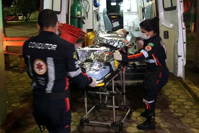 GRAVÍSSIMO: Motorista ataca clientes de bar a golpes de facão na zona leste de Porto Velho - News Rondônia