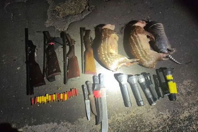 Armas usadas para caçar animais silvestres são apreendidas pela polícia em ji-paraná - News Rondônia