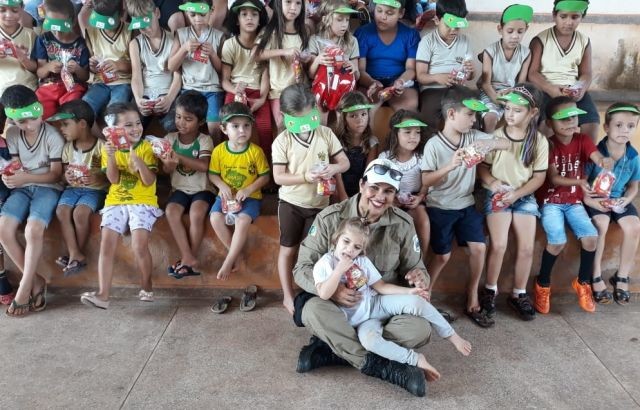 AGENTES DO COMTRAN MINISTRAM PALESTRAS PARA ALUNOS DE ESCOLA MUNICIPAL - News Rondônia