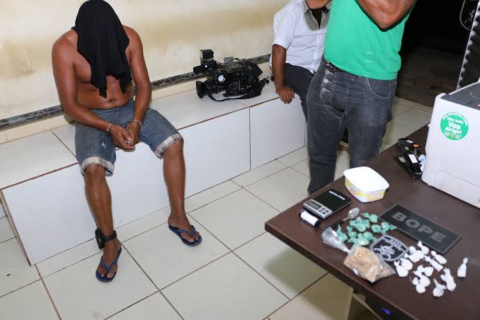 CHICÓ É PRESO POR TRÁFICO DE DROGA NO CENTRO DA CAPITAL - News Rondônia