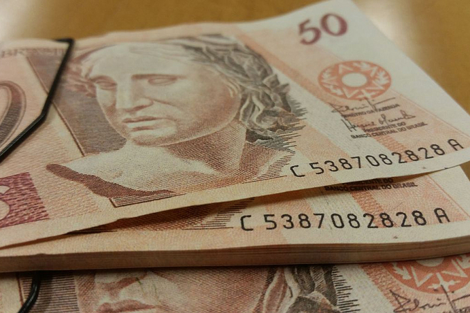 Salário mínimo passa a ser de R$ 1.212 a partir de amanhã - News Rondônia