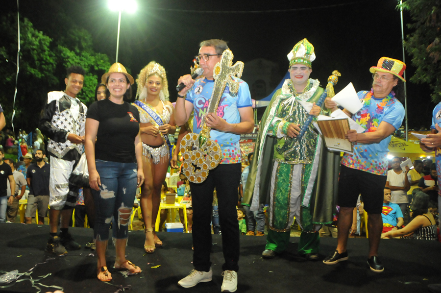 BAILE MUNICIPAL ABRE A PROGRAMAÇÃO DA PREFEITURA - News Rondônia
