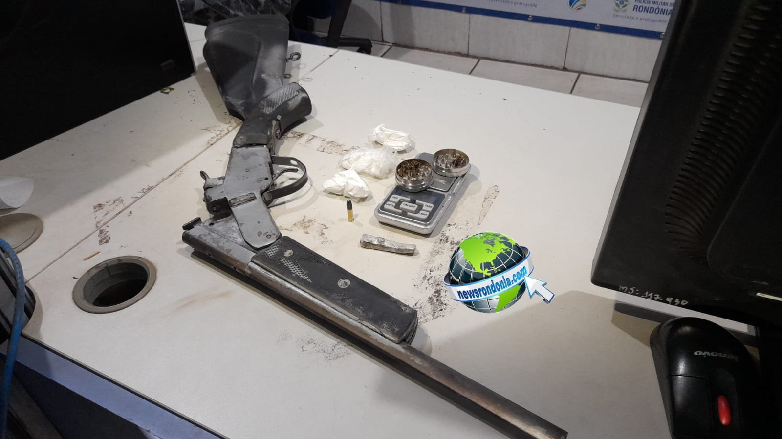 BECO DO PIOLHO: Suspeito é preso armado enquanto vendia drogas no Cidade Nova - News Rondônia