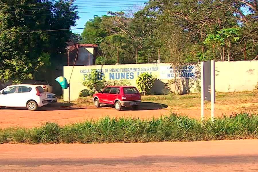 NA BALA - Vigilante expulsa bandidos que tentavam invadir escola para roubar - News Rondônia