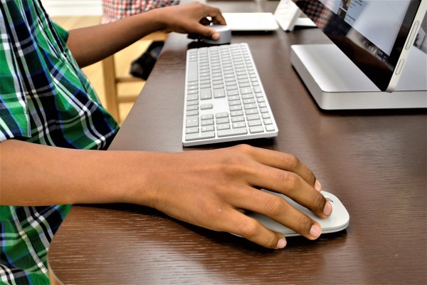 ESTUDO: 66% DOS BRASILEIROS DE 9 A 17 ANOS NÃO ACESSAM A INTERNET EM CASA - News Rondônia