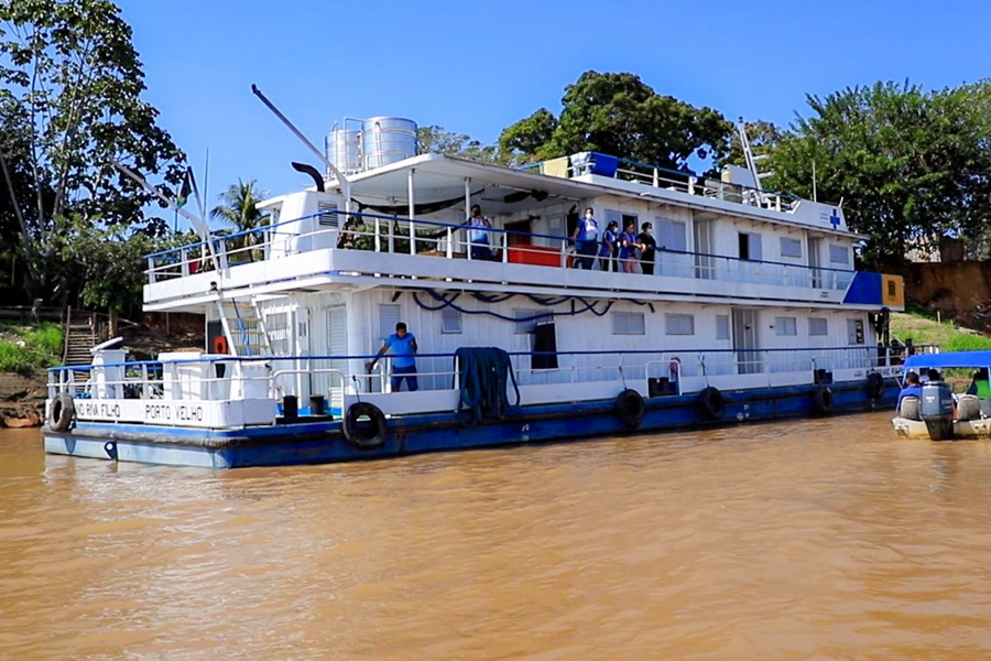 Barco Saúde de Porto Velho volta a levar vacinação contra a Covid-19 à região do Baixo Madeira - News Rondônia