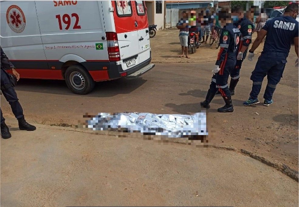 Homem é morto a facadas após tentar agredir mulher em RO - News Rondônia