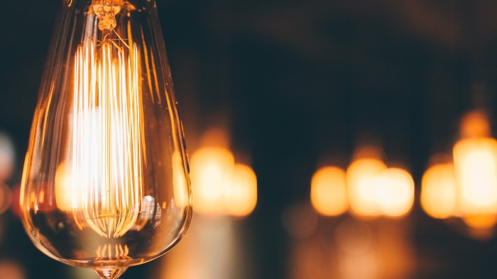 Senado aprova projeto que reduz tarifa de luz por cinco anos - News Rondônia