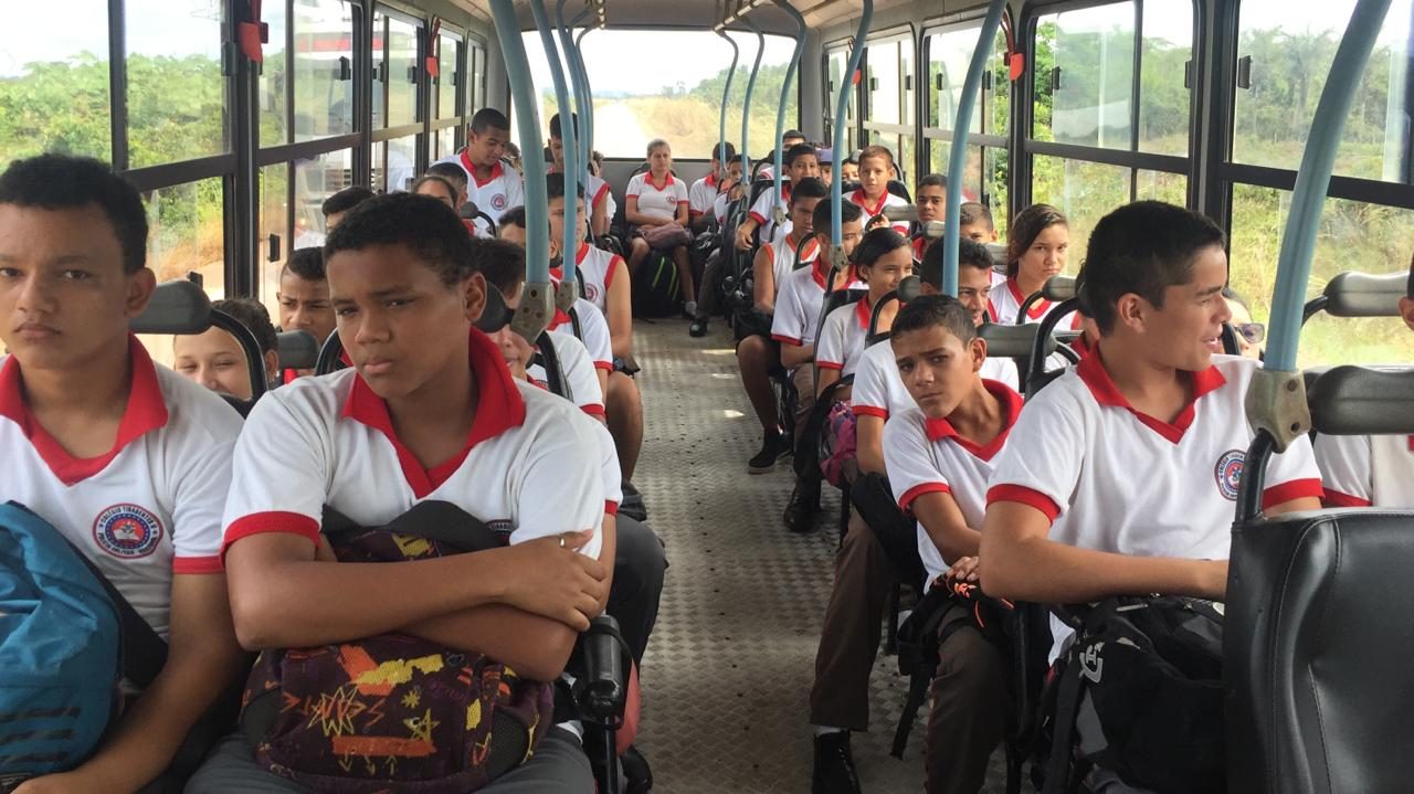ALUNOS DE PORTO VELHO SERÃO ATENDIDOS COM TRANSPORTE ESCOLAR FORNECIDO PELO ESTADO - News Rondônia