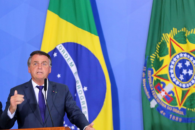 Bolsonaro pede liberação de rodovias aos caminhoneiros - News Rondônia
