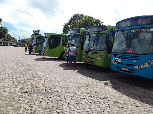 ÔNIBUS DESCARTADOS 'POR IDADE' DA FROTA DE SÃO LUIS/MA ESTÃO CHEGANDO PARA INTEGRAR O SISTEMA DE PORTO VELHO - News Rondônia