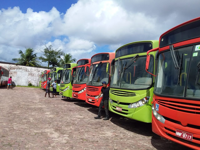 ÔNIBUS DESCARTADOS 'POR IDADE' DA FROTA DE SÃO LUIS/MA ESTÃO CHEGANDO PARA INTEGRAR O SISTEMA DE PORTO VELHO - News Rondônia