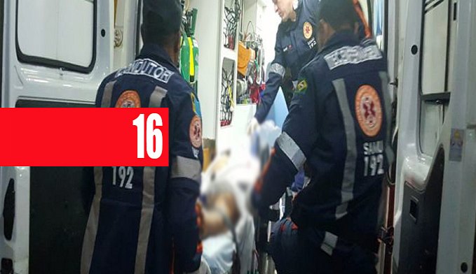 NEWS URGENTE  HOMEM É ESFAQUEADO E FICA COM AS VÍSCERAS EXPOSTAS - News Rondônia