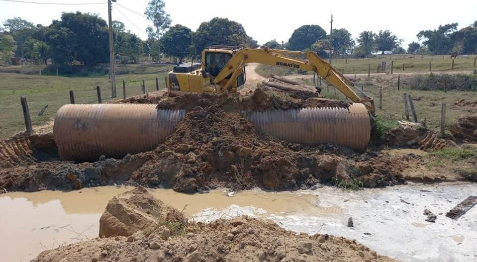 Com recursos destinados pelo deputado Lazinho da Fetagro prefeitura de Jaru adquire mais de R$ 1 milhão de reais em tubos armcos - News Rondônia