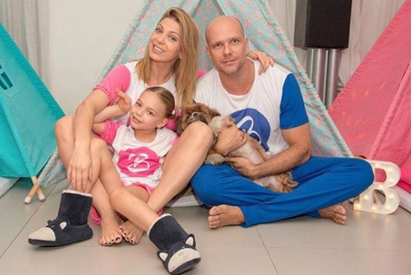 SHEILA MELLO SURGE COM EX-MARIDO EM FOTO E TOMA DECISÃO NA WEB - News Rondônia