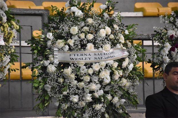 A EMOCIONANTE HOMENAGEM DE SAFADÃO AO DAR ADEUS AO SEU GRANDE AMIGO, GABRIEL DINIZ - News Rondônia