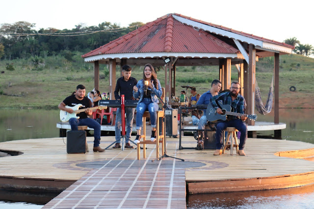 Cantora Wall Baesse realiza sonho de lançar clipe com música autoral - News Rondônia