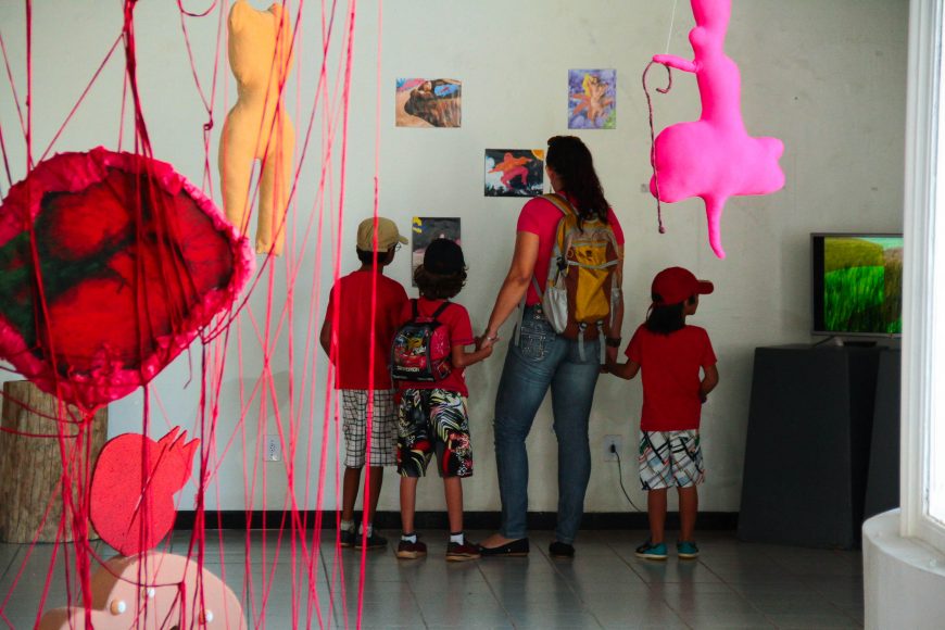 CASA DE CULTURA IVAN MARROCOS EXPÕE OBRAS DE ACADÊMICOS, ARTISTAS LOCAIS E INTERNACIONAIS - News Rondônia