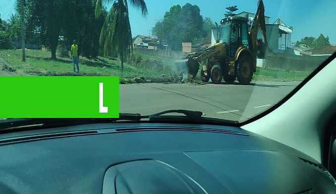 PREFEITURA FAZ CAMPANHA CONTRA QUEIMADAS, MAS FUNCIONÁRIOS SÃO FLAGRADOS QUEIMANDO MATO NO BAIRRO SÃO CRISTÓVÃO - VEJA VÍDEO - News Rondônia