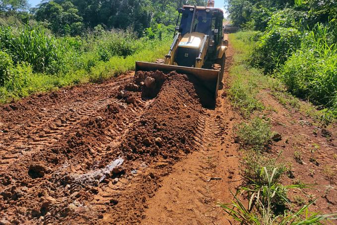 Pontos críticos na RO-475 que interliga Vale do Paraíso a Rondominas recebem manutenção - News Rondônia